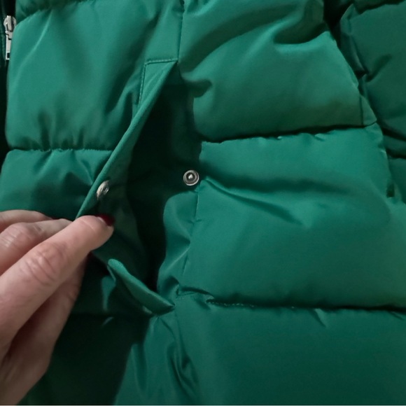 Tommy Hilfiger green hoodie puffer jacket - size M - Excellent Condition. - Picture 8 of 8
